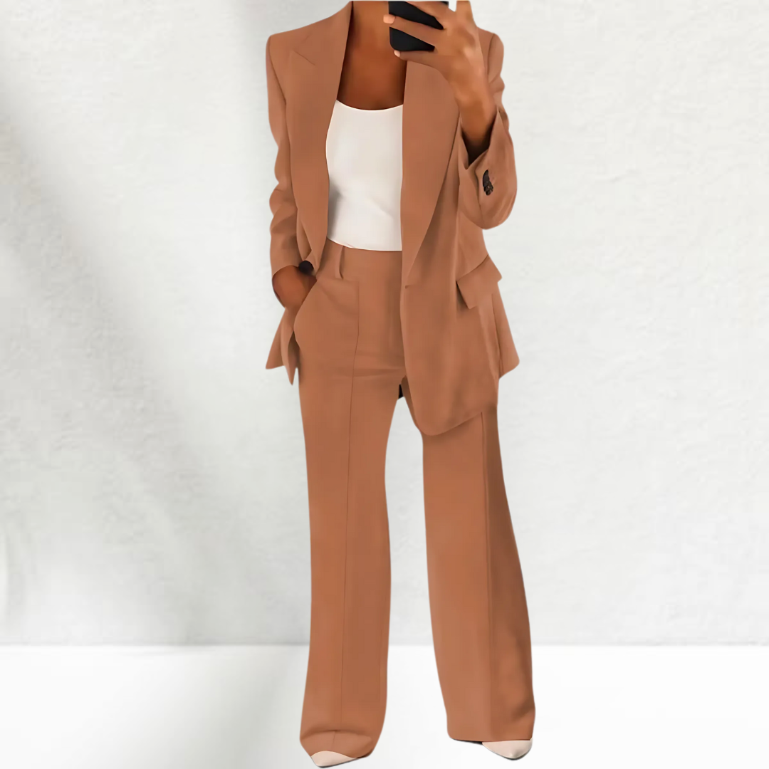 Teresa - Two-Piece Women's Suit Casual Chic