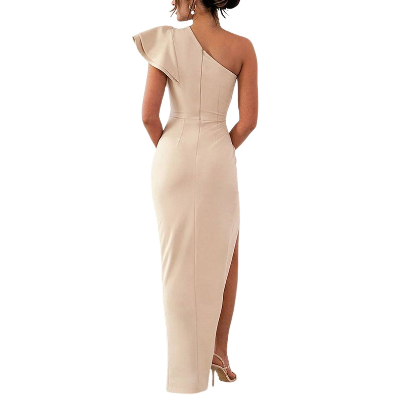 Robe maxi asymétrique à une épaule avec fente latérale et nœud découpé