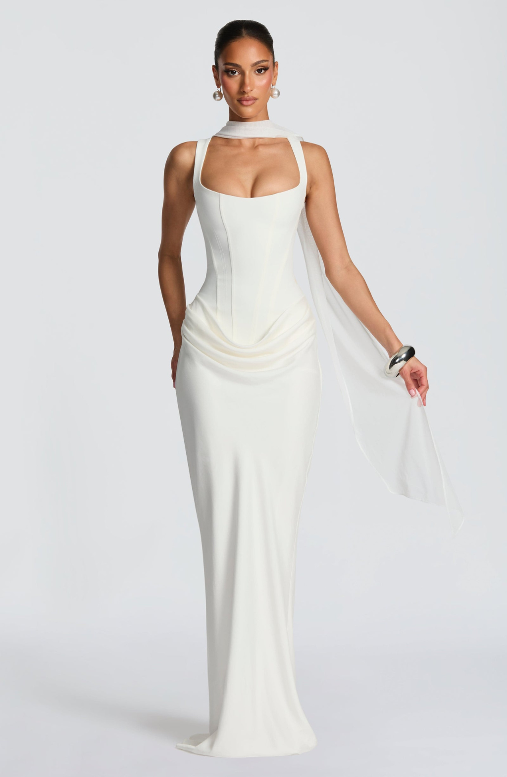Sanduhr-Maxikleid — Figurbetonte Silhouette, Müheloser Stil