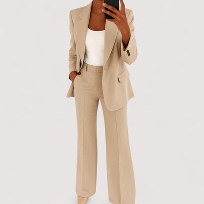 Valyra – Tailored Two-Piece Suit