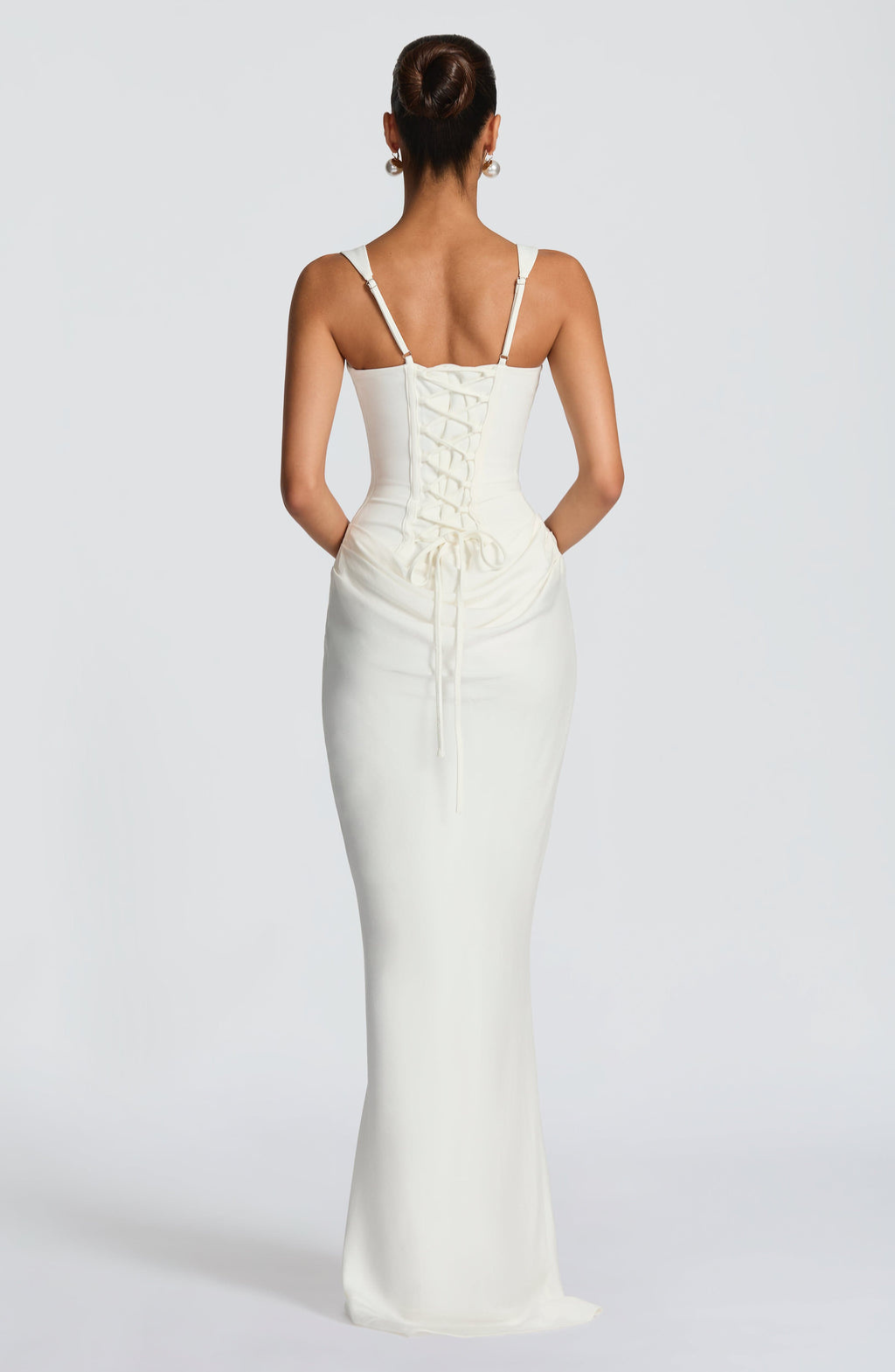 Hourglass Maxi Dress — Sculpted Silhouette, Effortless Style