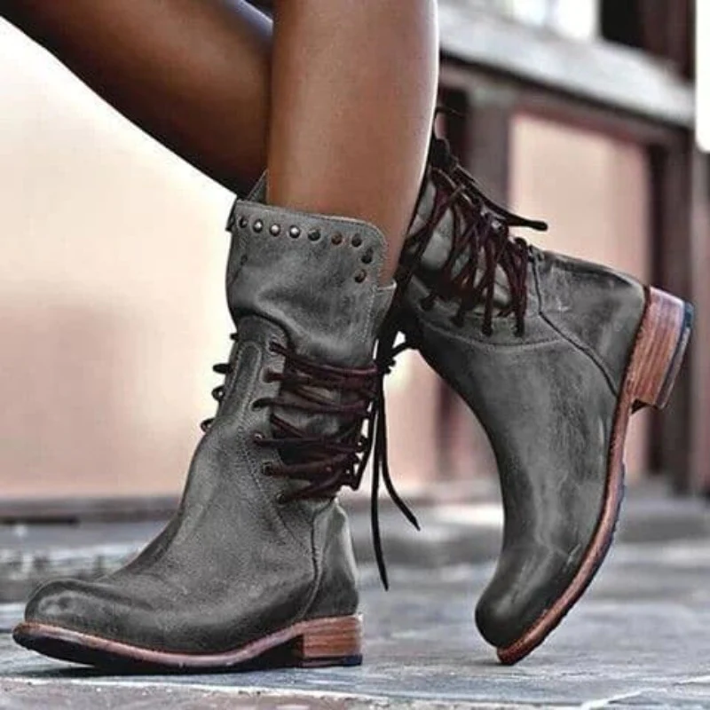 Aruna - Stylish and Comfortable Boots