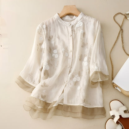 Christine - Blouse élégante avec fleurs brodées pour femmes