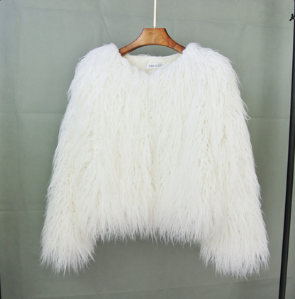 Elegant women's faux fur coat – Soraya