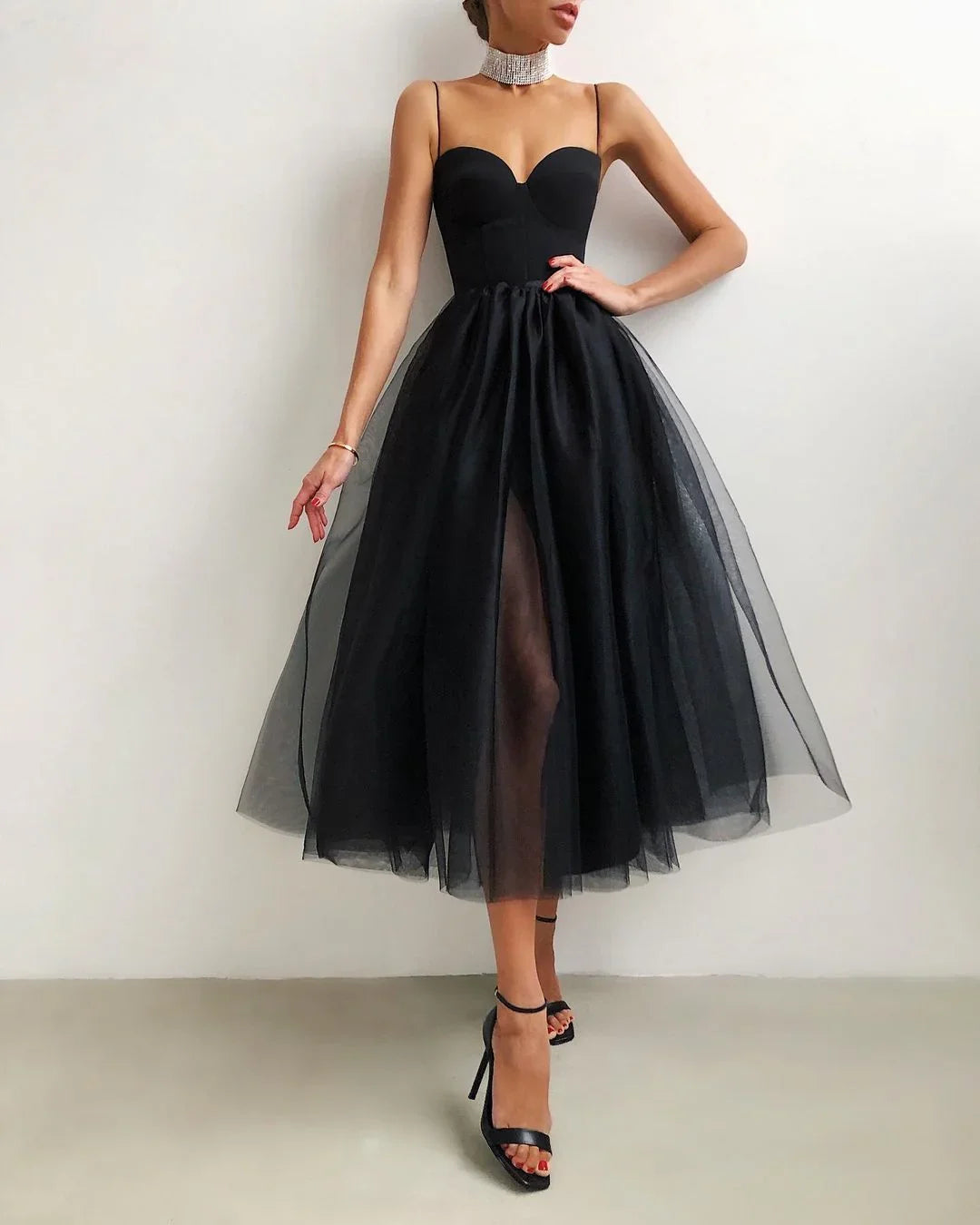 Marlowe – Elegant Womens Evening Dress