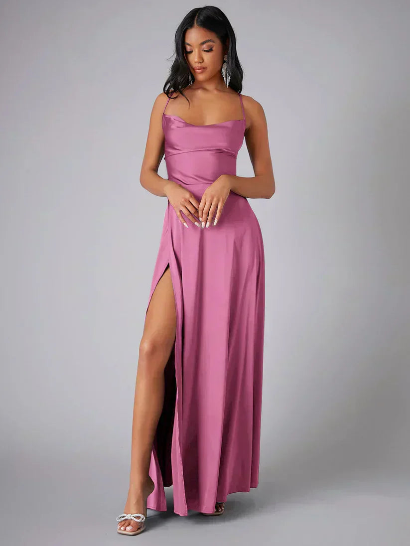 Maxi-ilta-asu - Korkea halkio - Pitkä juhlamekko - Elegantti
