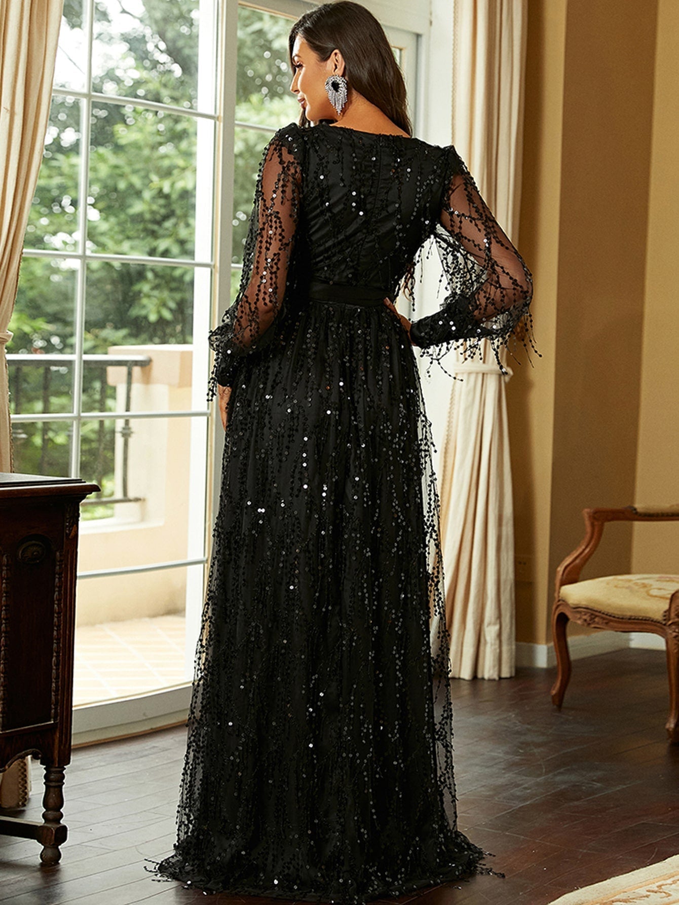 Azaria - Stijlvolle Diepe V-Hals Maxi Dress met Blikvanger