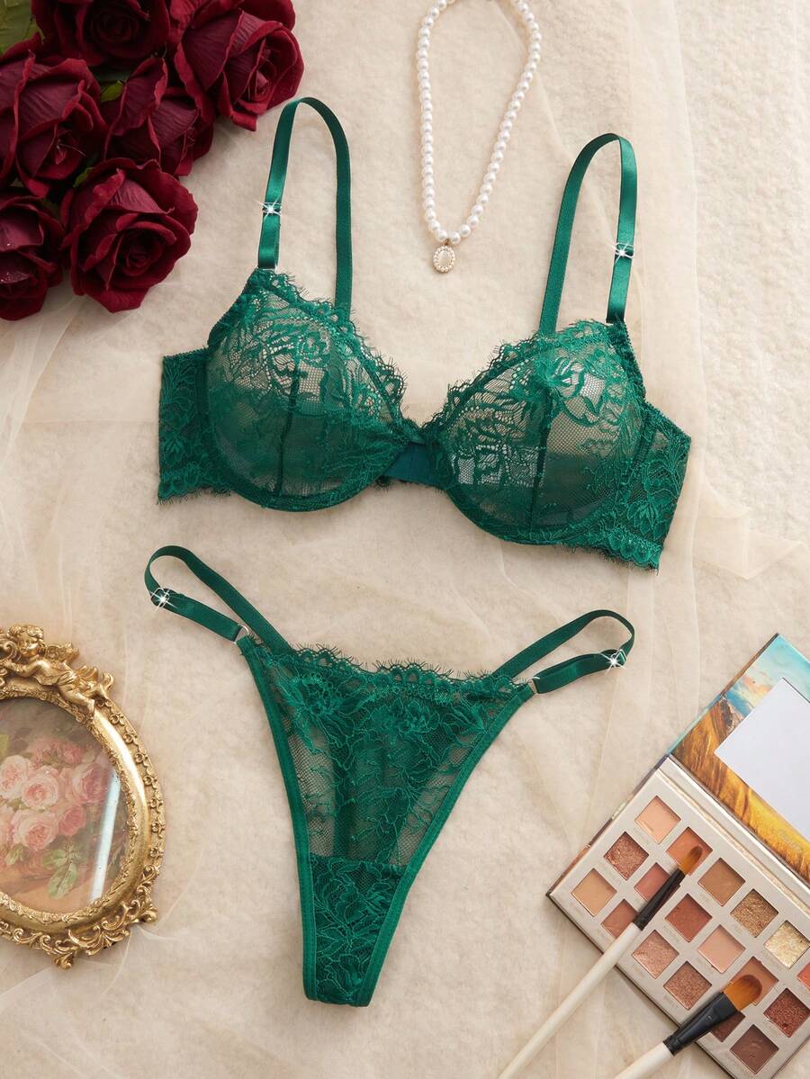 Snug Zone Conjunto de Lingerie de Sutiã com Arame e Calcinha com Renda de Cílios
