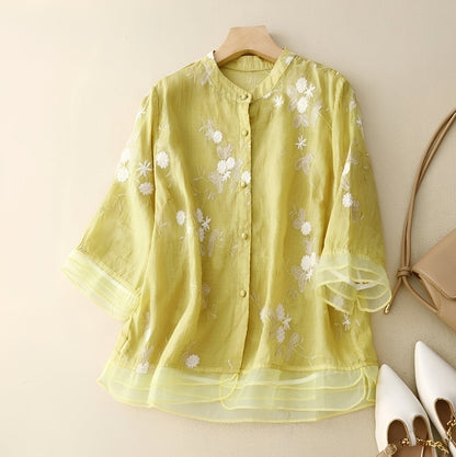 Christine - Blouse élégante avec fleurs brodées pour femmes