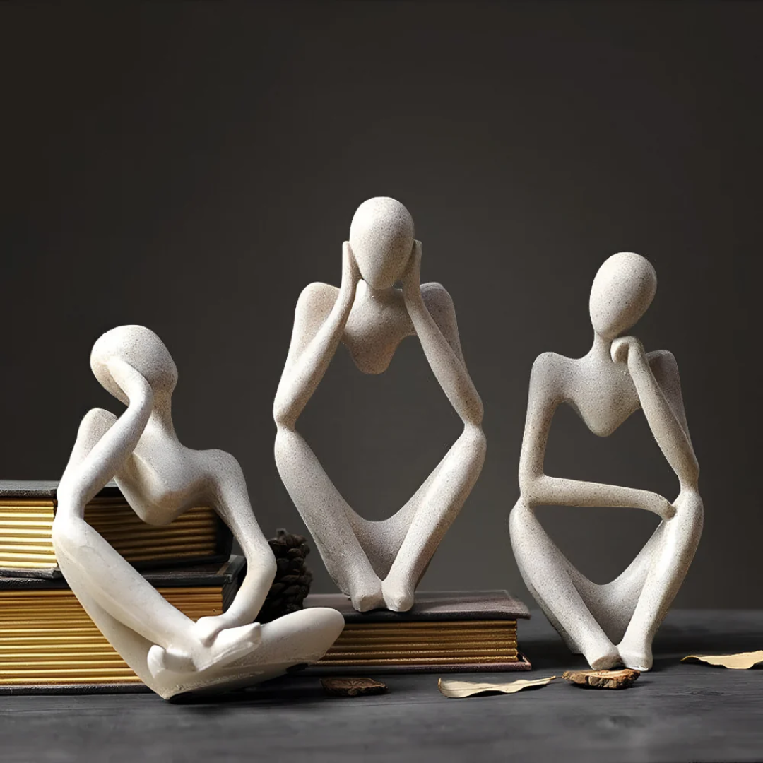Elarin | Abstracte sculptuur van een nadenkend mens
