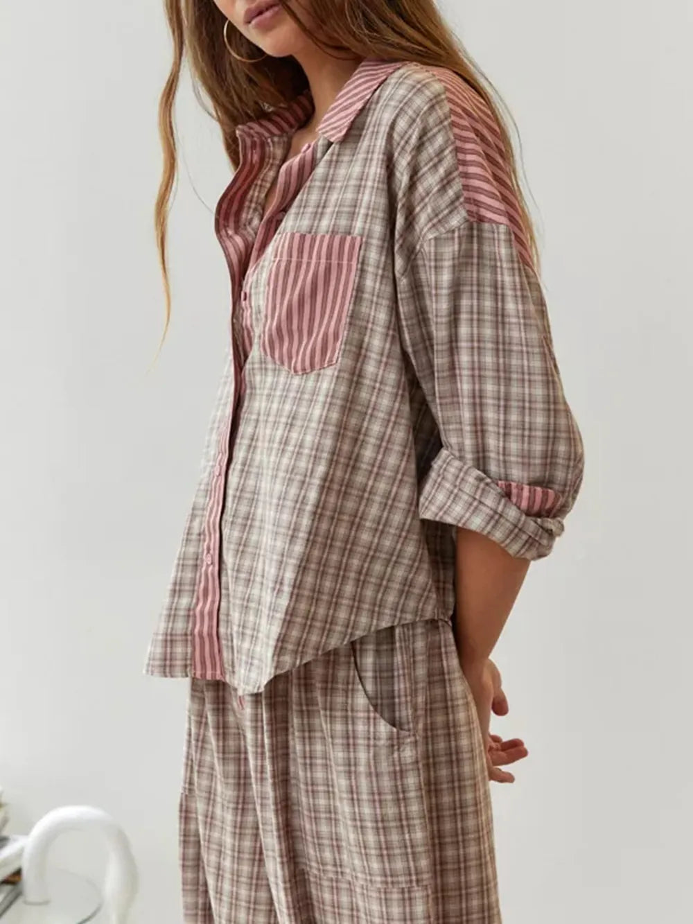 Set Pigiama Due Pezzi in Cotone Morbido ed Elasticizzato per Donna