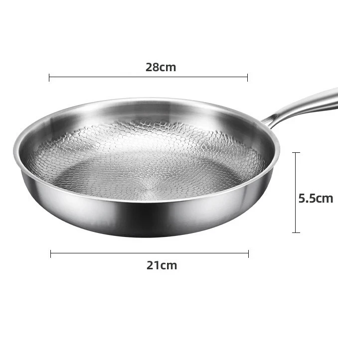 TitanPro – Pure Titanium Frying Pan with Hammered Fish-Scale Pattern