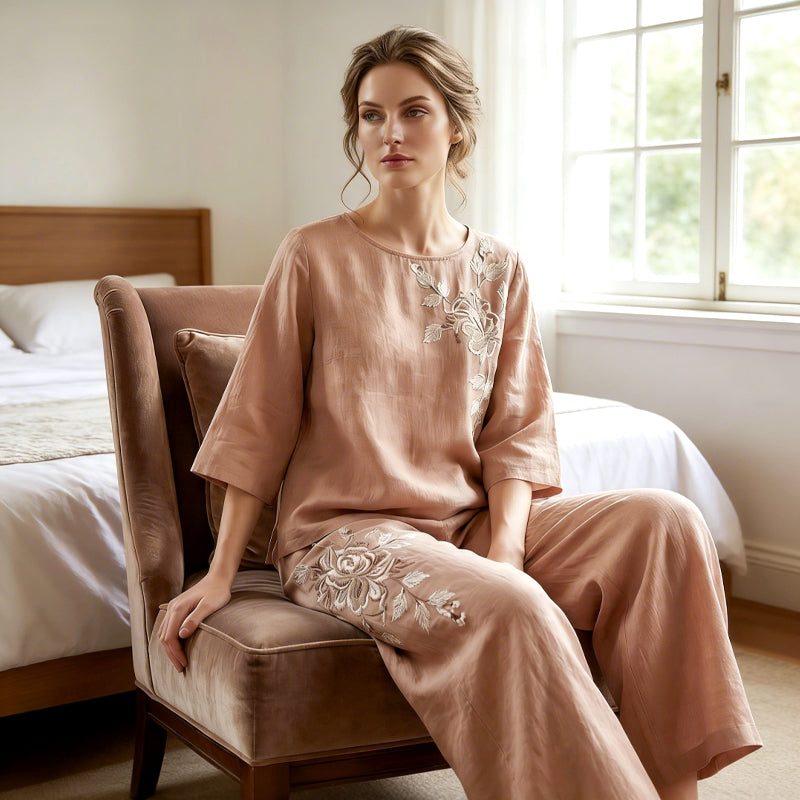Selja | Zweiteiliges Baumwoll-Leinen-Set mit Vintage-Stickerei