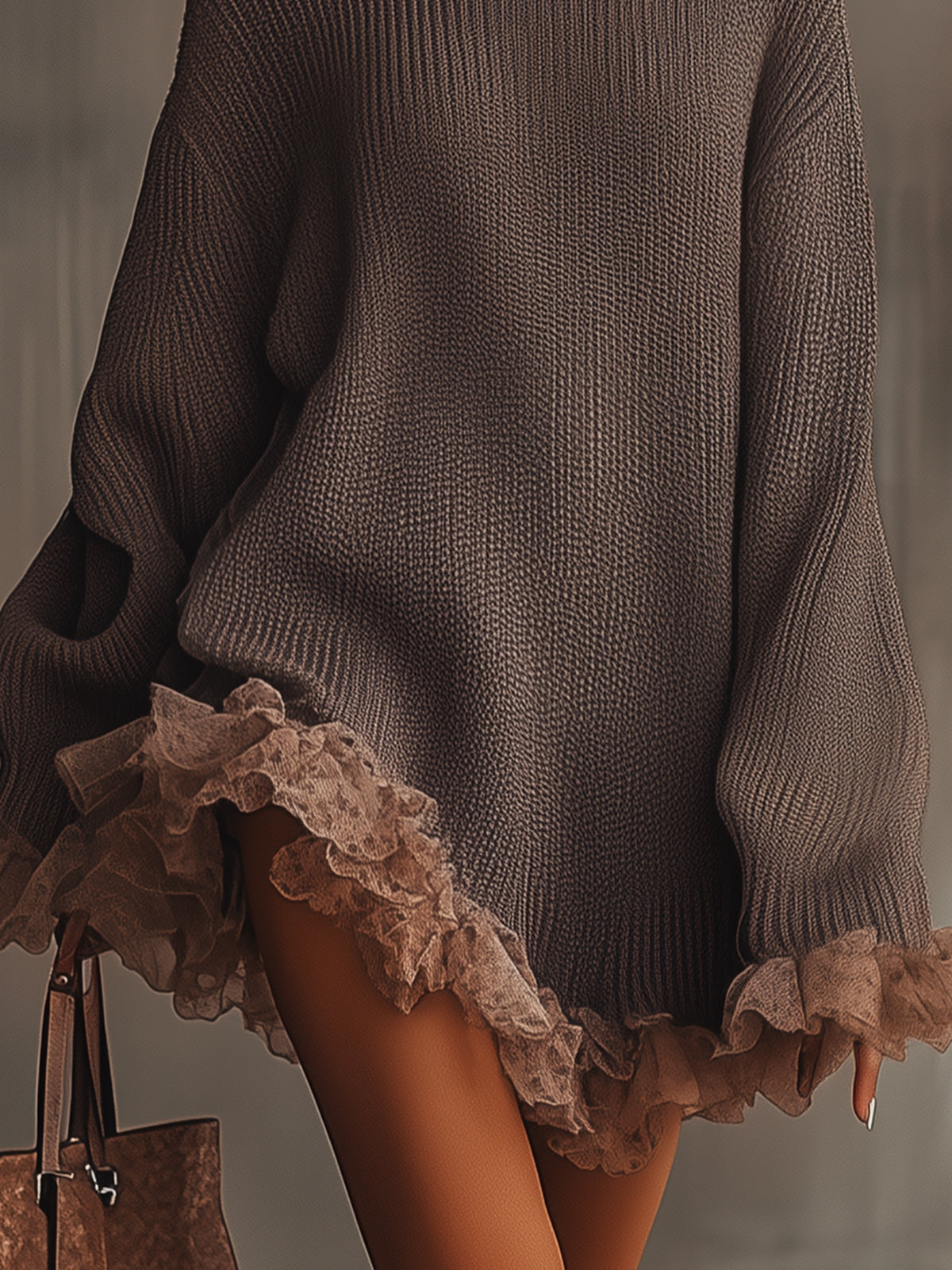 Schickes Strickkleid mit Rüschen