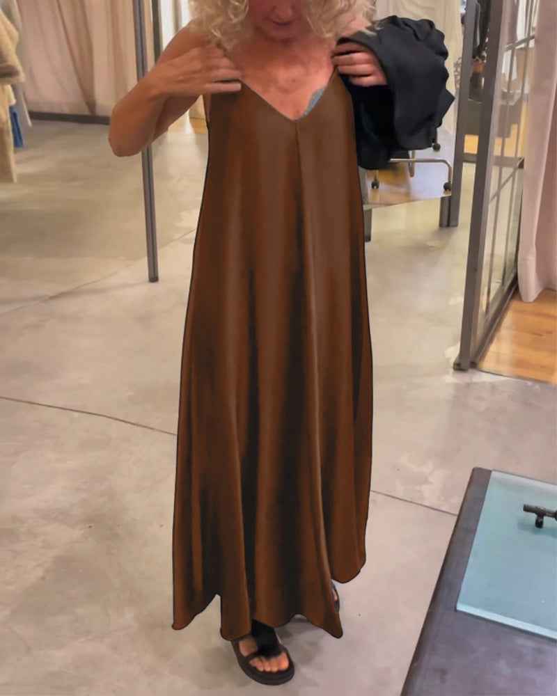 Kleid-Set mit Träger-Plateau und einfarbigem Top