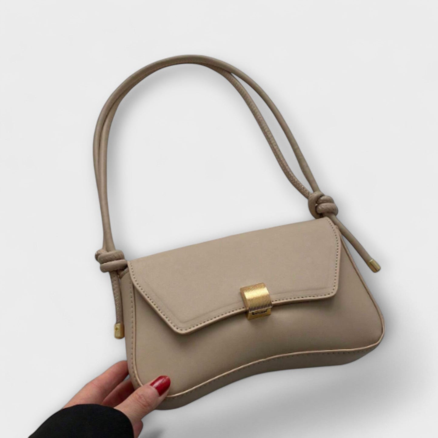Women's Stylish Shoulder Bag Design