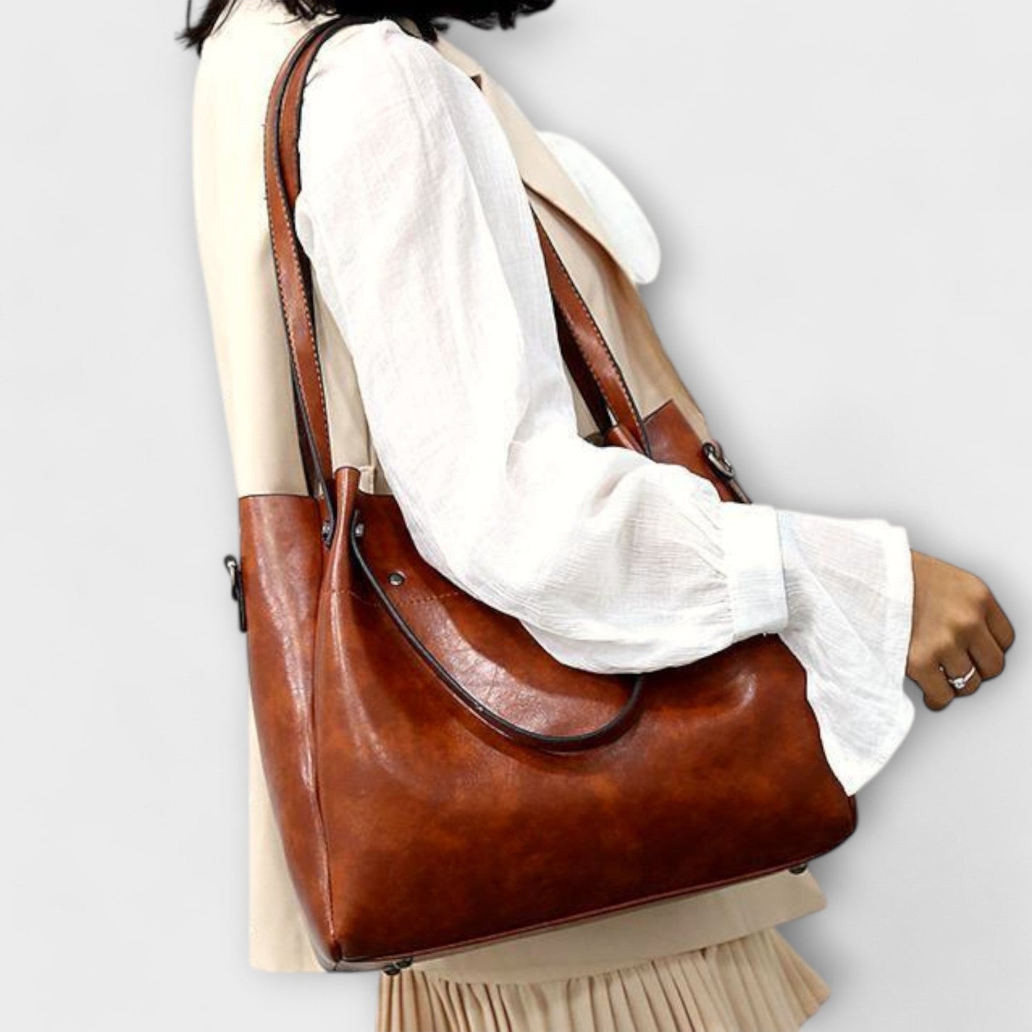 Léora. - 4-Piece Vintage Bag Set
