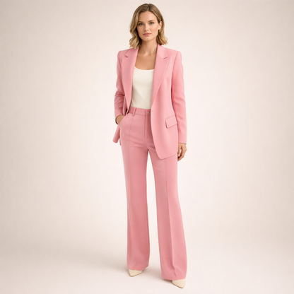 Juliette – Tailleur Élégance Moderne