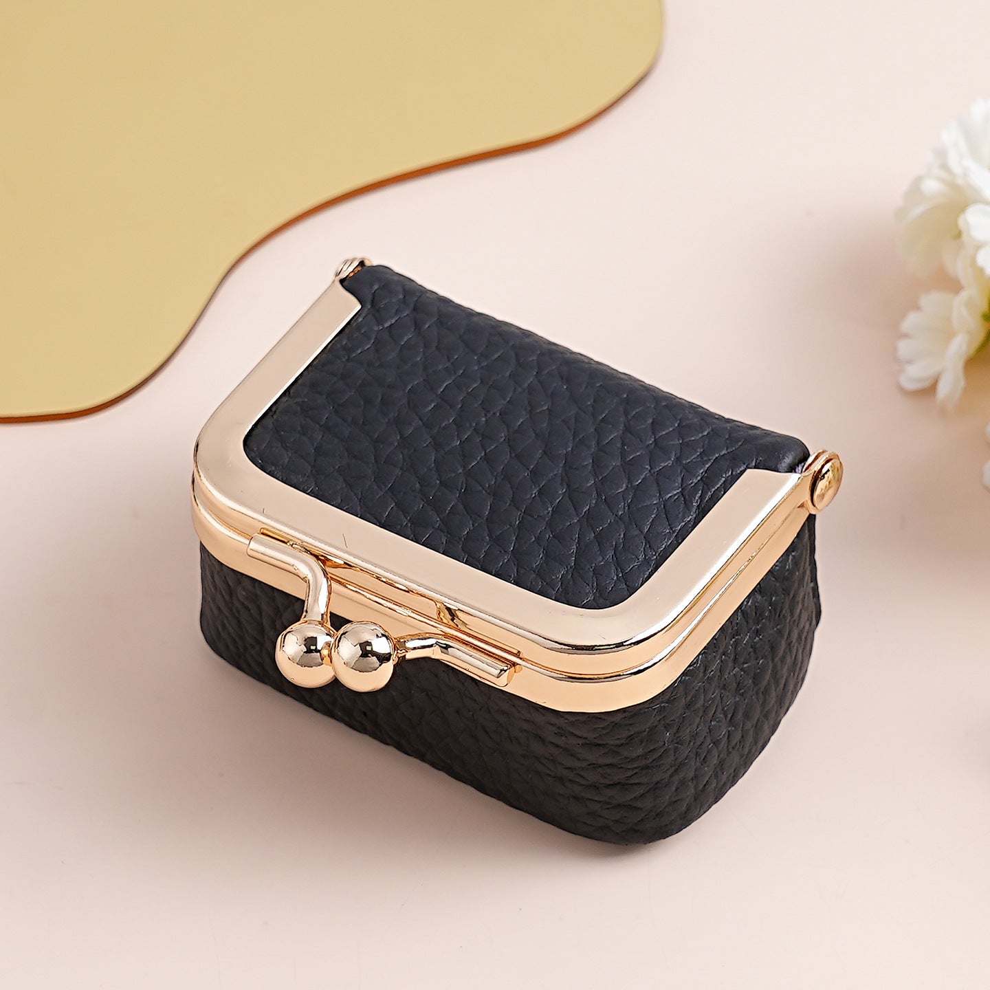 Leather mini jewelry box, ladies' earrings, rings, yellow jewelry, storage bag, headphones, co, coin purse Hypersku