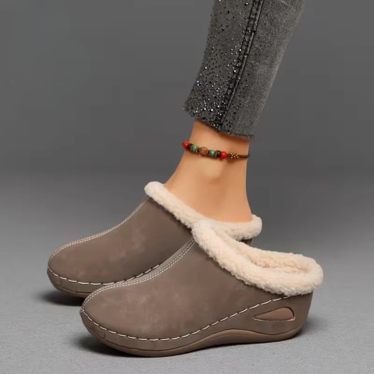 Cura | Women's Moccasins with Fleece Lining