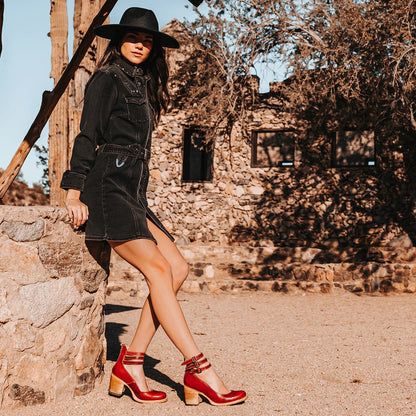 Elegant and comfortable Eliza ankle boots for a sophisticated style