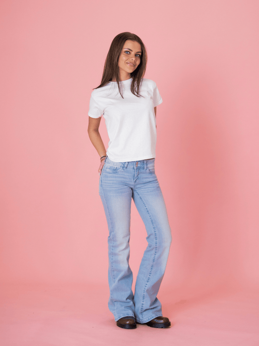 LUNA LOW BOOTCUT JEANS - LIGHT BLUE