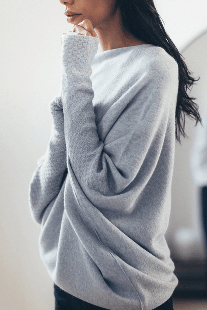 Frina - Stijlvolle Off Shoulder Sweater met subtiele eveals