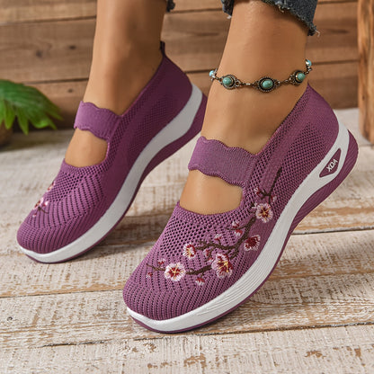 Velaryn™ – Ergonomic Comfort Shoes (Free Insoles Included)