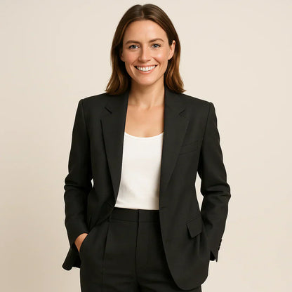 Delmira | Op maat gemaakt powerpak voor dames – chique blazer en rechte broek