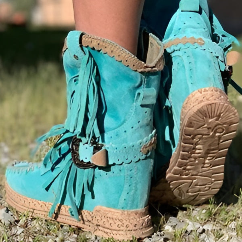 Bottines femme à franges avec laçage et boucle