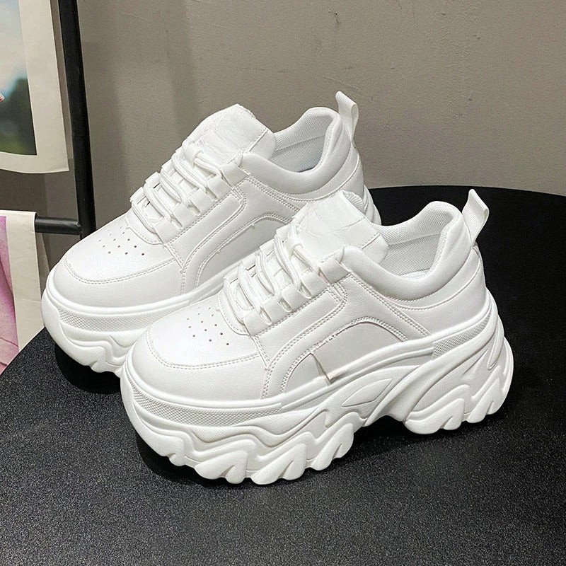 Coraline – Chaussures à semelle épaisse avec dessus en mesh à lacets