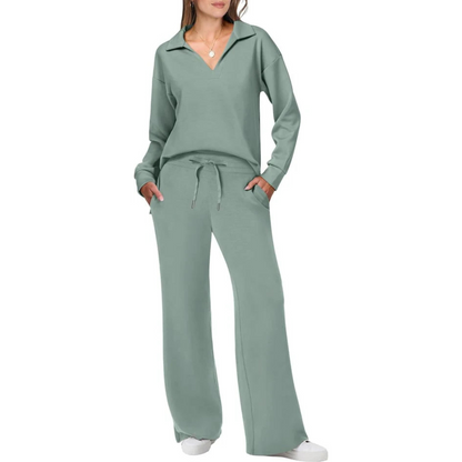 Chic Women's V-Neck Two-Piece Set with Relaxed-Fit Pants | Modern