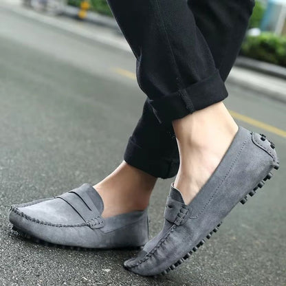 Alex - Round toe shoes with slip on design