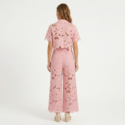 Ensemble Deux Pièces Femme avec Haut Court en Dentelle et Pantalon Large