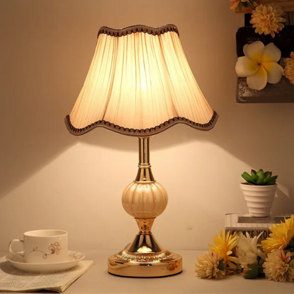 Quixy - Charmante Vintage Scandinavian Tischlampe für warme Atmosphäre - Roborro