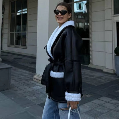 Amelie – Manteau doublé en polaire avec col à revers et poches