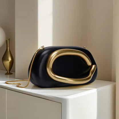 Delilah – Large capacity handbag with decor and strap