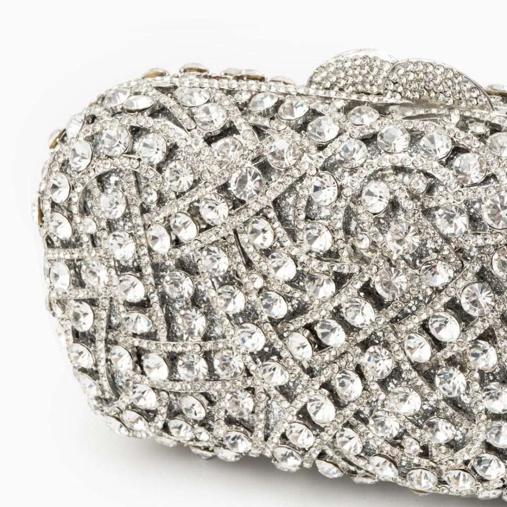 Pochette femme motif losange ajouré