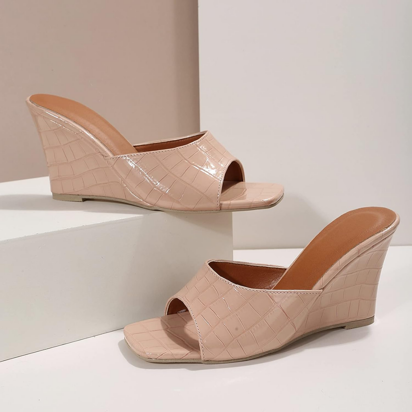 Women's Leather Wedge Cushioned Shoes