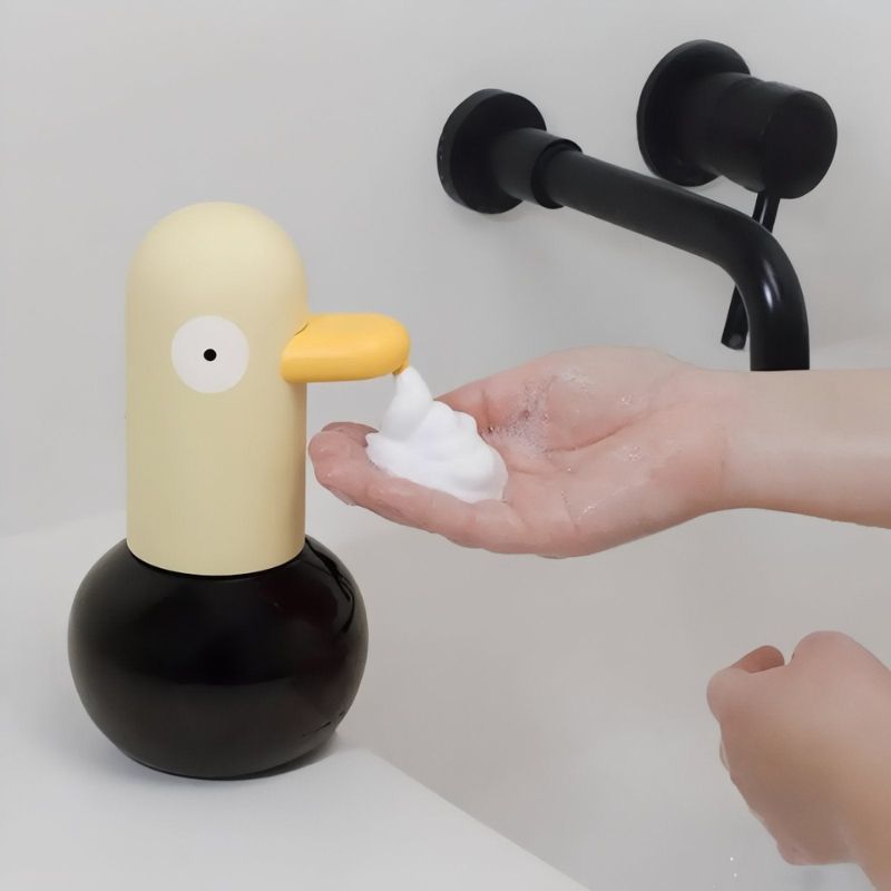 SoapTech - Sæbedispenser med sensor og andeinspireret design