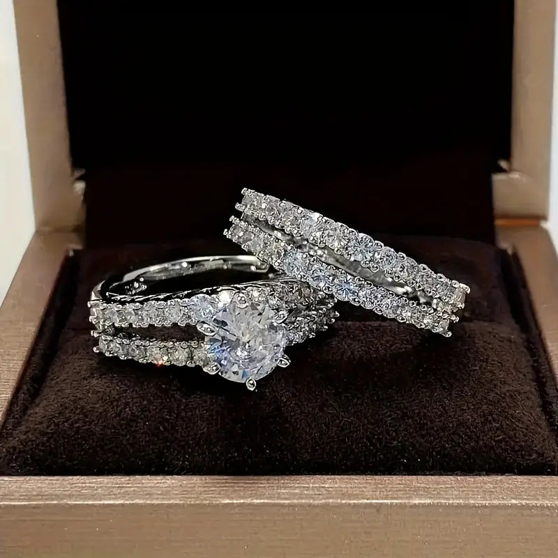 Divifa Eternal Radiance Jewelry Set in Gold-Plated stainless steel
