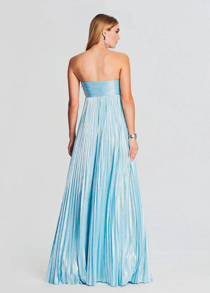 Himmelblaues trägerloses Gästekleid für Hochzeiten