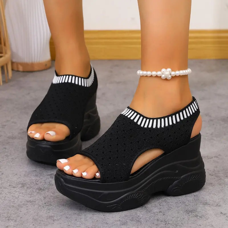 Tareen | Modische Sport-Sandalen mit dicker Sohle