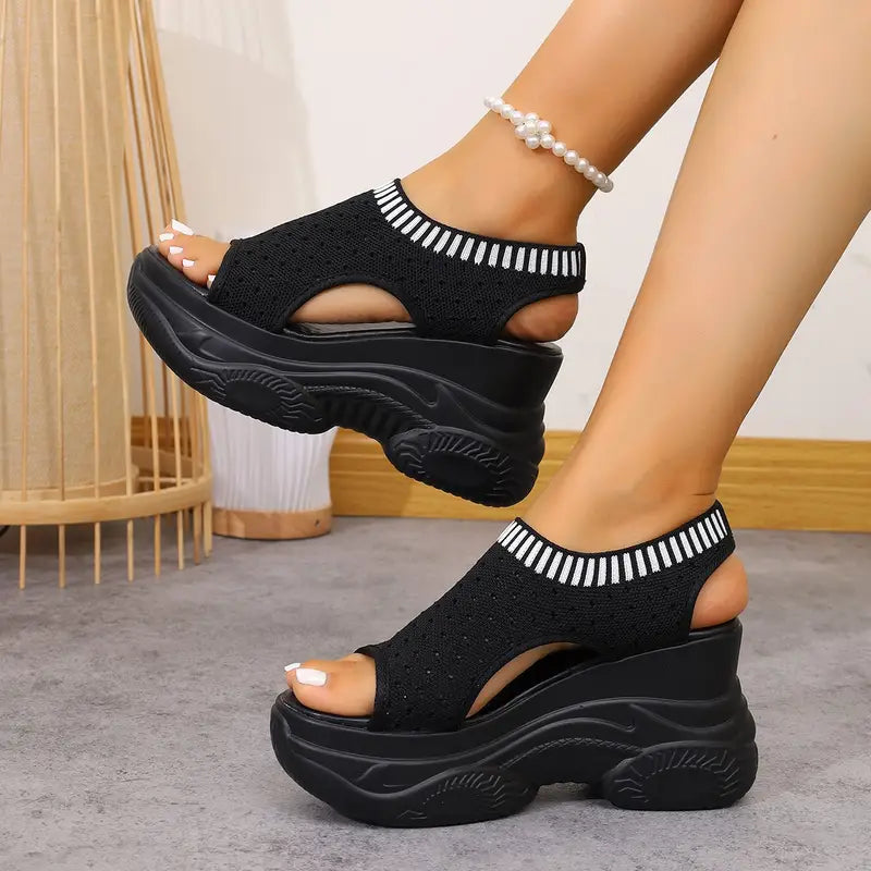 Tareen | Modische Sport-Sandalen mit dicker Sohle