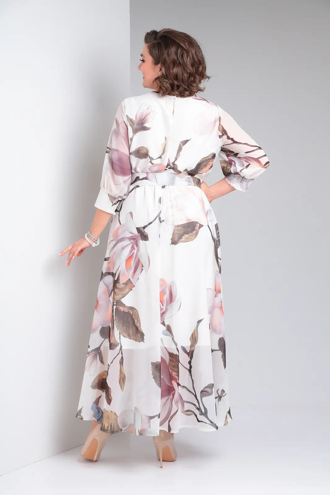 Melaza | Elegantes Maxikleid mit floralem Print und Taillengürtel