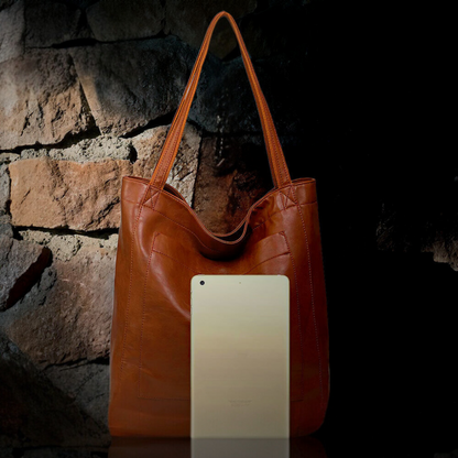 Lorena | Elegant Leather Bag