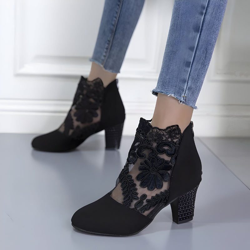 Alvéra™ Heels
