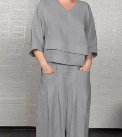 Sonja | Elegant women's outfit with asymmetric top and wide-leg trousers