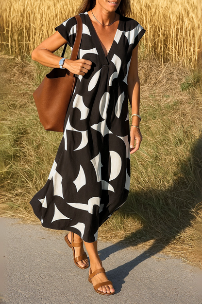 Karla - Lette sommerkjole med trendy mønster