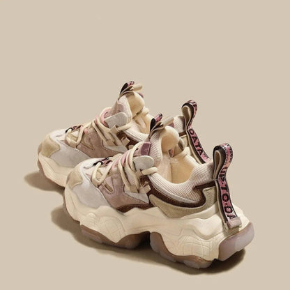 SwiftStep – Sneakers with Anti-Slip Grip & Adjustable Lace Closure